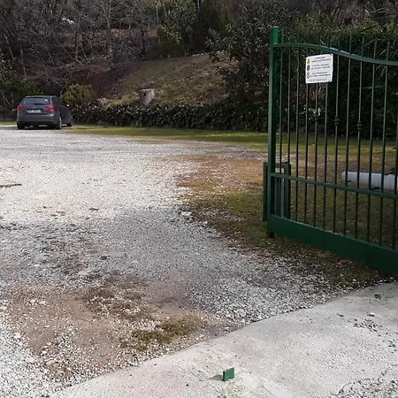 Christina's * Torri Del Benaco