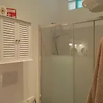 Christina's * 托里德尔贝纳科